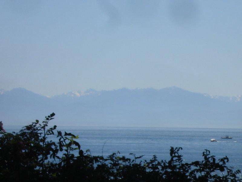 CampsiteView.JPG - Deception Pass State Park. This was the viewpoint from Salmoncon 2008