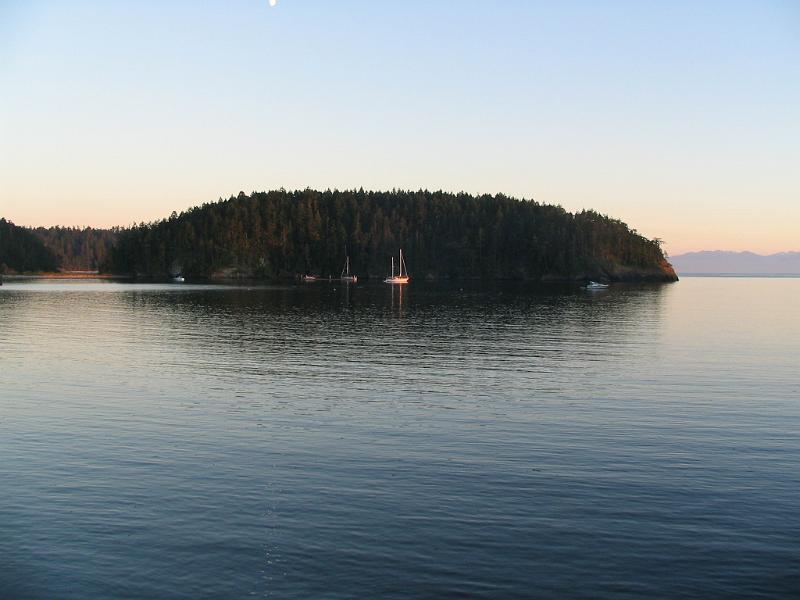 IMG_6491.JPG - Our view from the main campsite, Bowman BayStan Schmidt, N7OC Photo